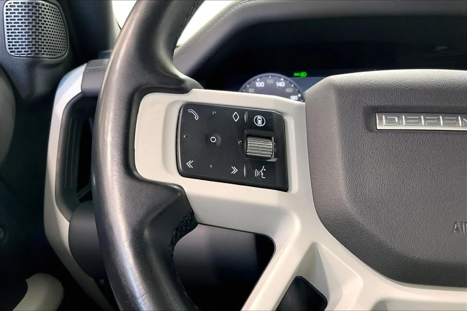 2024 Land Rover Defender L663 - Image 15 of 20