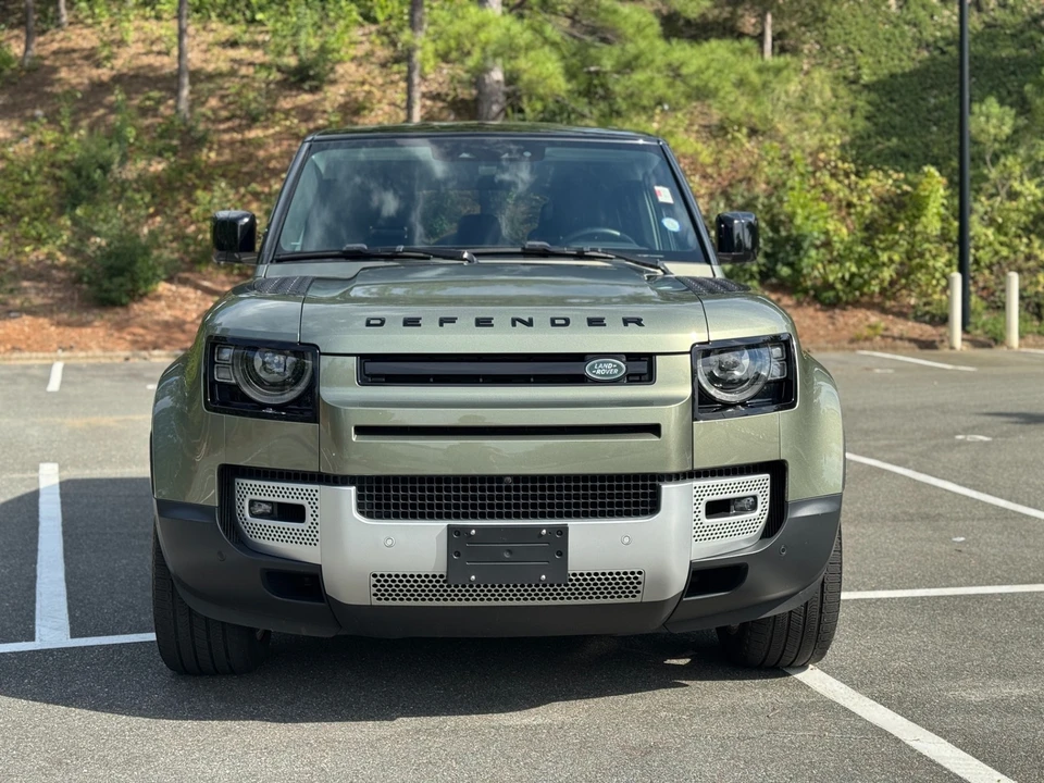 2024 Land Rover Defender L663 - Image 2 of 12
