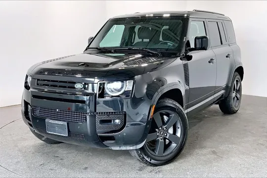 2024 Land Rover Defender 110 P400 X-Dynamic SE