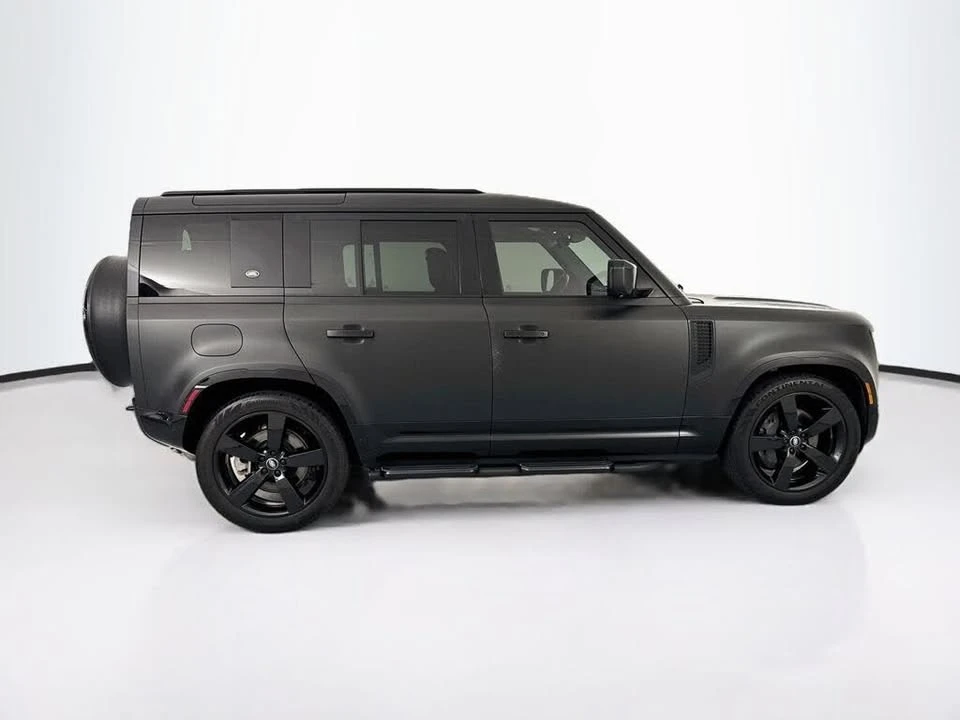 2024 Land Rover Defender L663 - Image 4 of 20