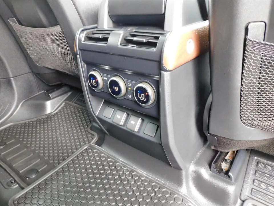 2024 Land Rover Defender L663 - Image 11 of 20