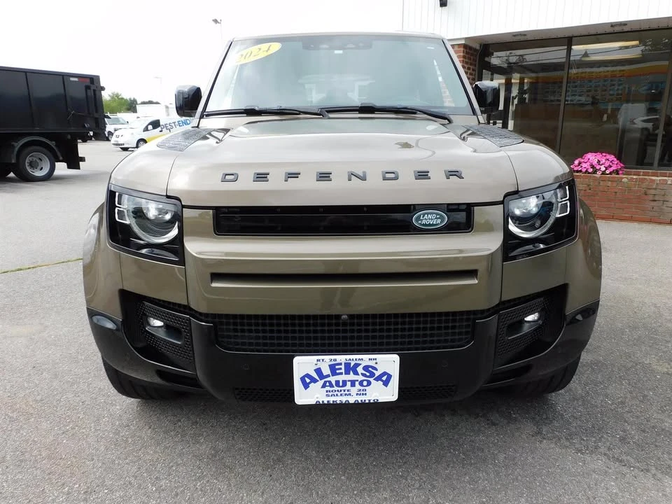 2024 Land Rover Defender L663 - Image 3 of 20
