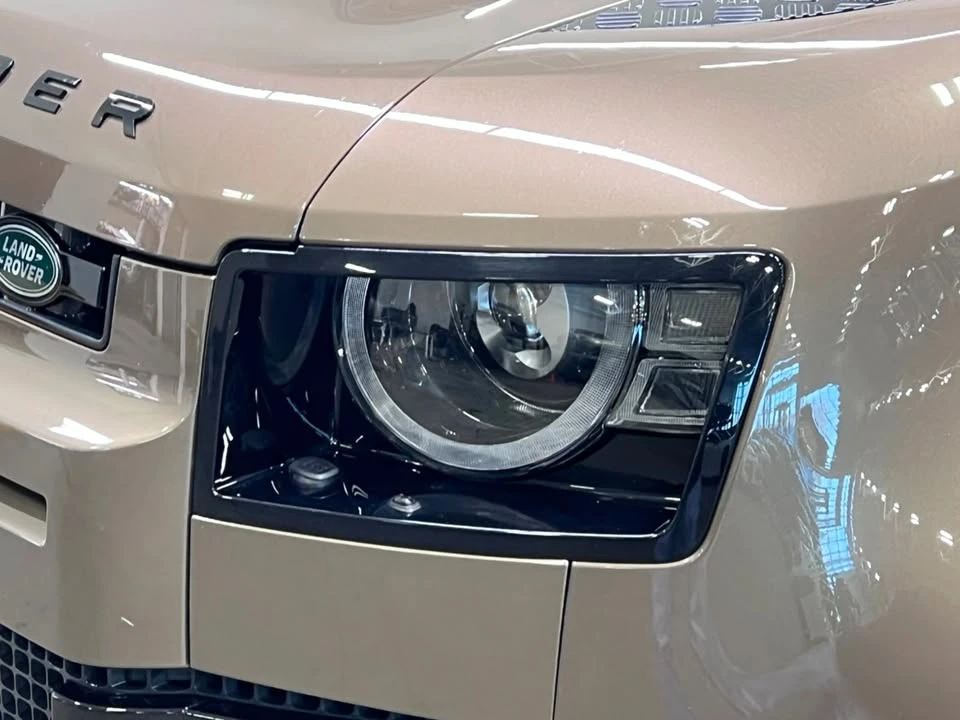 2024 Land Rover Defender L663 - Image 9 of 14