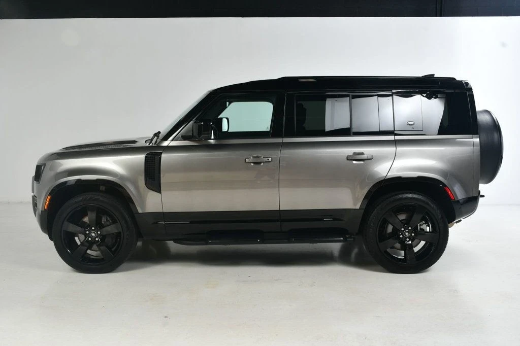 2024 Land Rover Defender L663 - Image 3 of 12