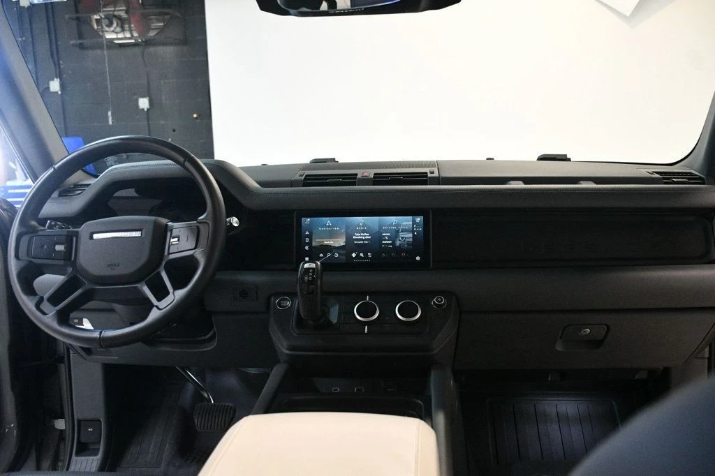 2024 Land Rover Defender L663 - Image 5 of 12