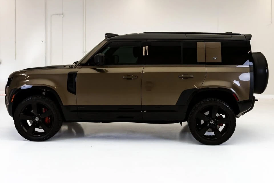 2024 Land Rover Defender L663 - Image 4 of 20