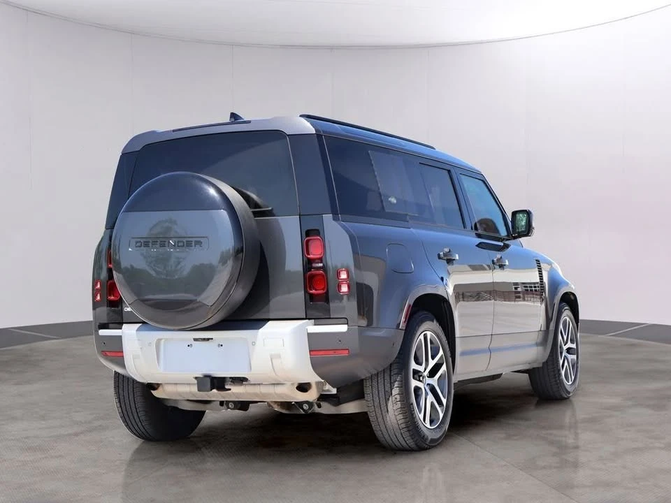 2024 Land Rover Defender L663 - Image 7 of 20