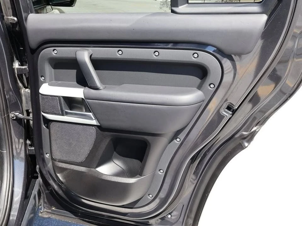 2024 Land Rover Defender L663 - Image 14 of 20
