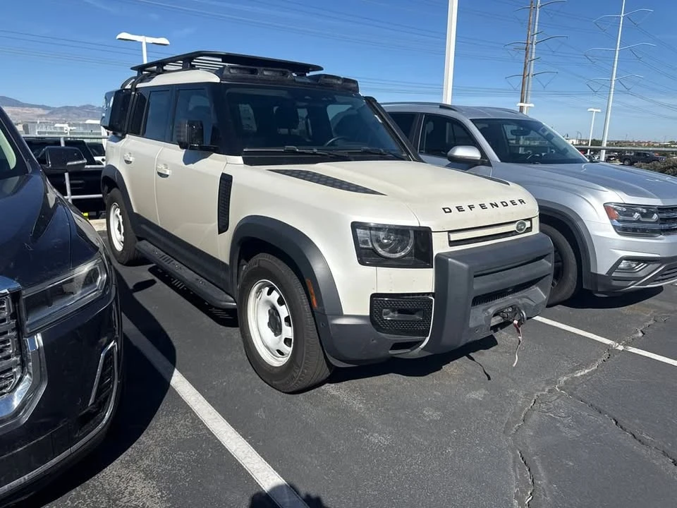 2024 Land Rover Defender L663 - Image 4 of 5