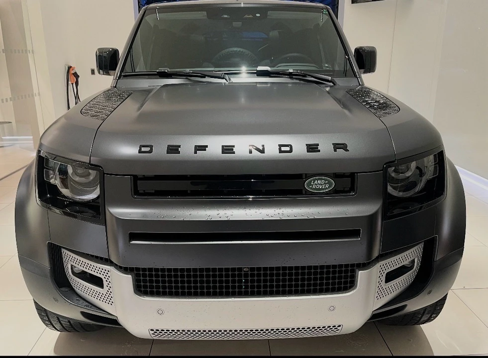 2024 Land Rover Defender L663 - Image 4 of 13