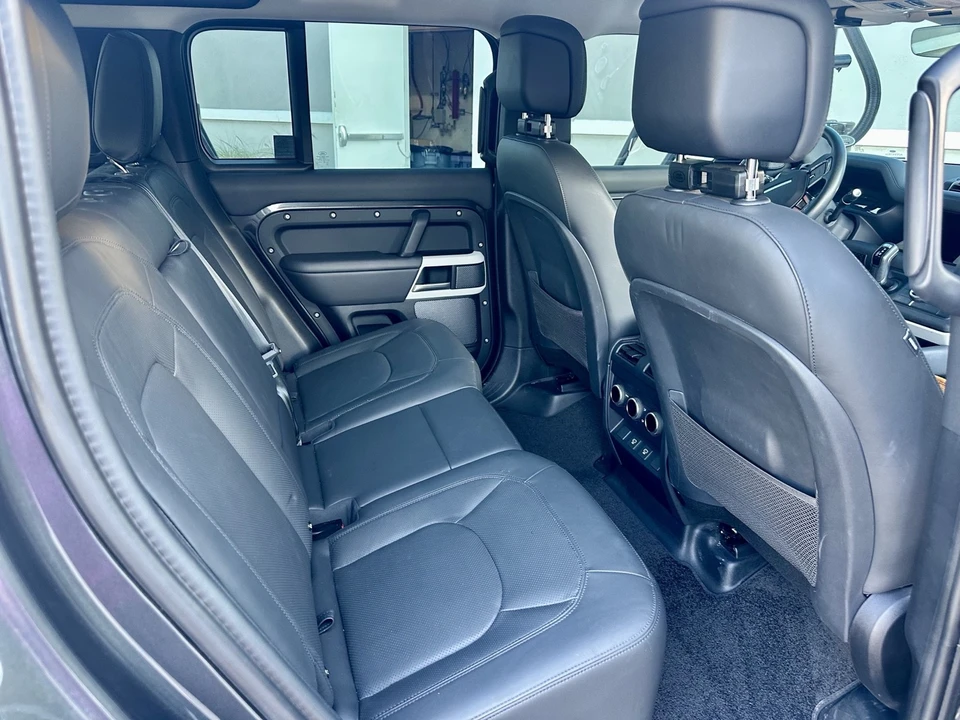 2024 Land Rover Defender L663 - Image 10 of 13