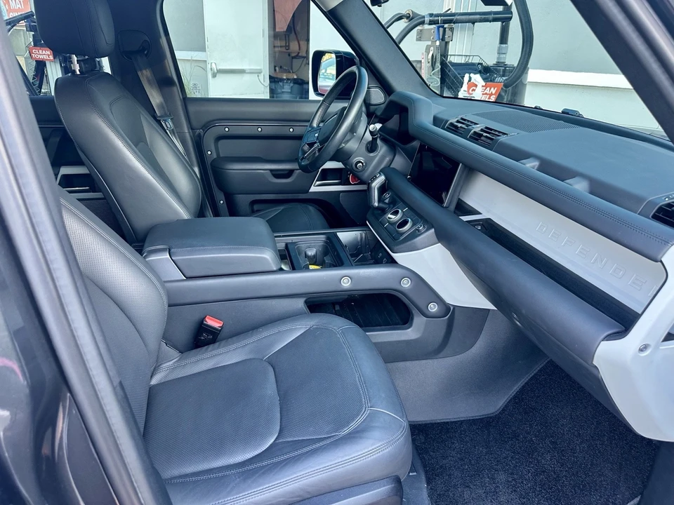 2024 Land Rover Defender L663 - Image 9 of 13