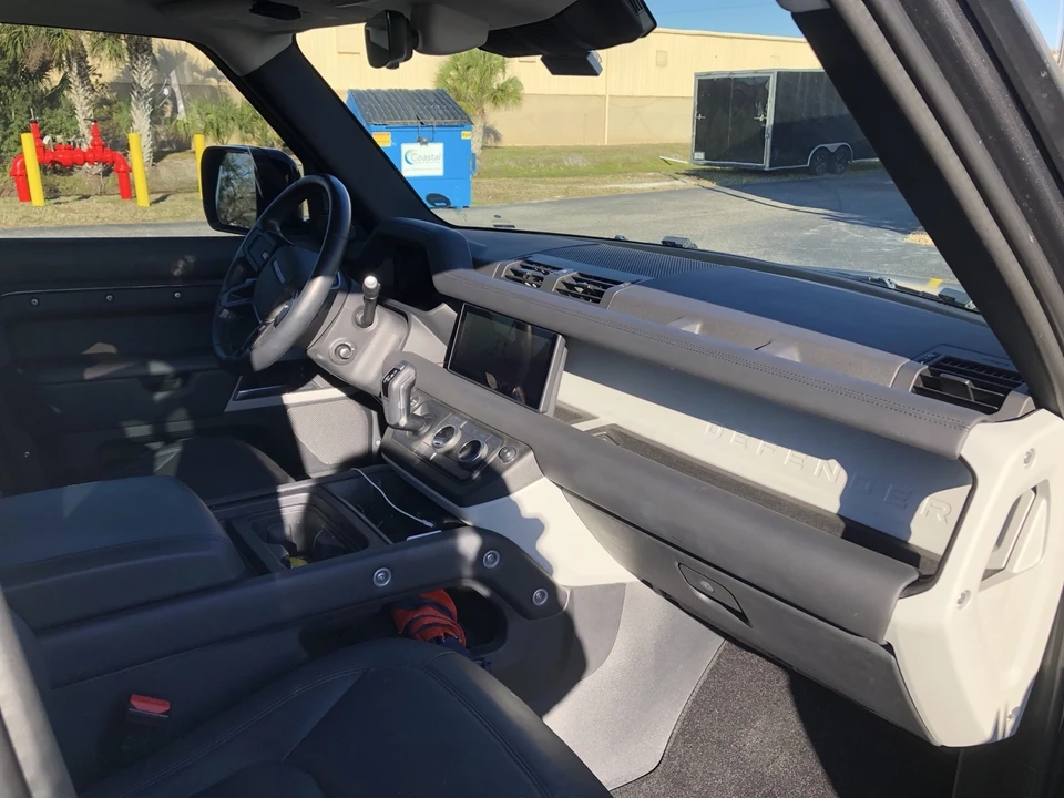 2024 Land Rover Defender L663 - Image 8 of 13