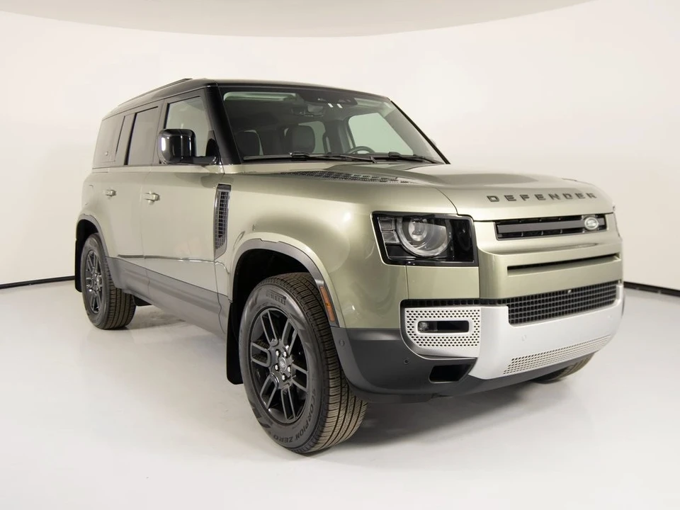 2024 Land Rover Defender L663 - Image 12 of 21