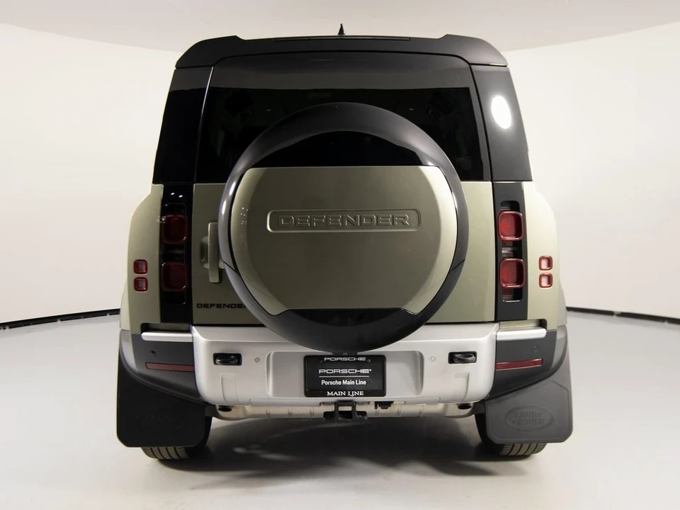 2024 Land Rover Defender L663 - Image 9 of 21