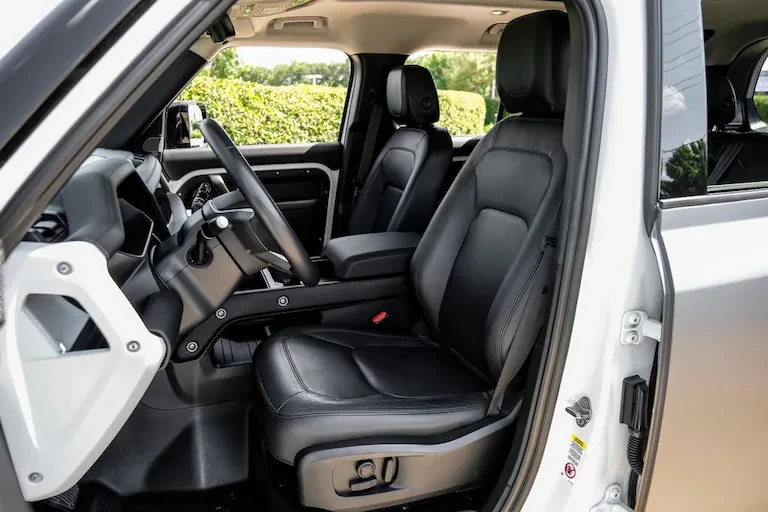 2024 Land Rover Defender L663 - Image 14 of 19