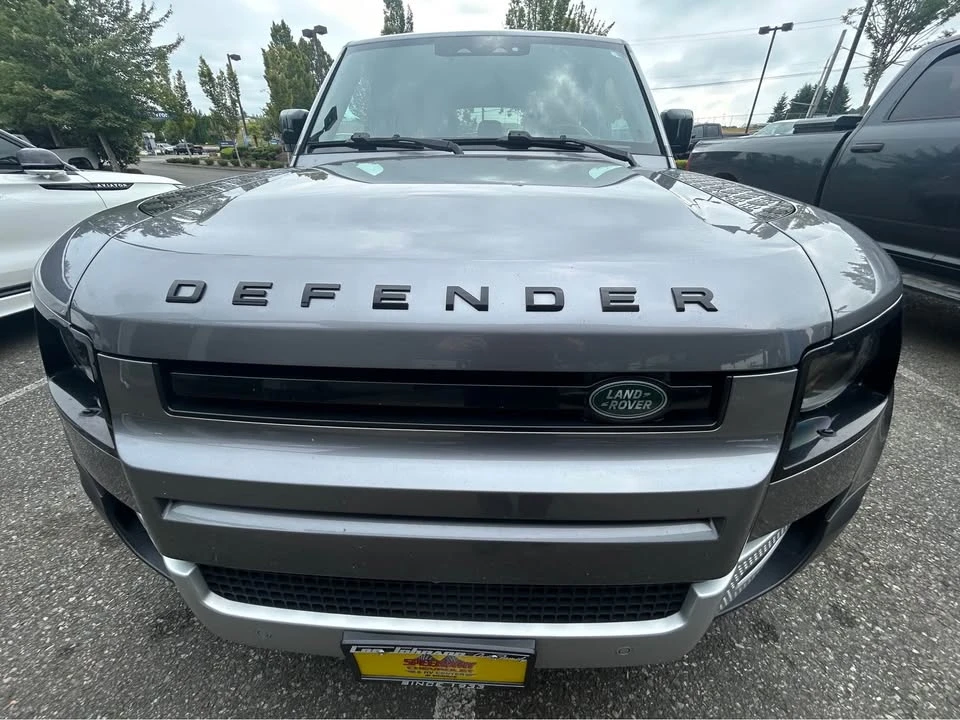 2024 Land Rover Defender L663 - Image 6 of 12