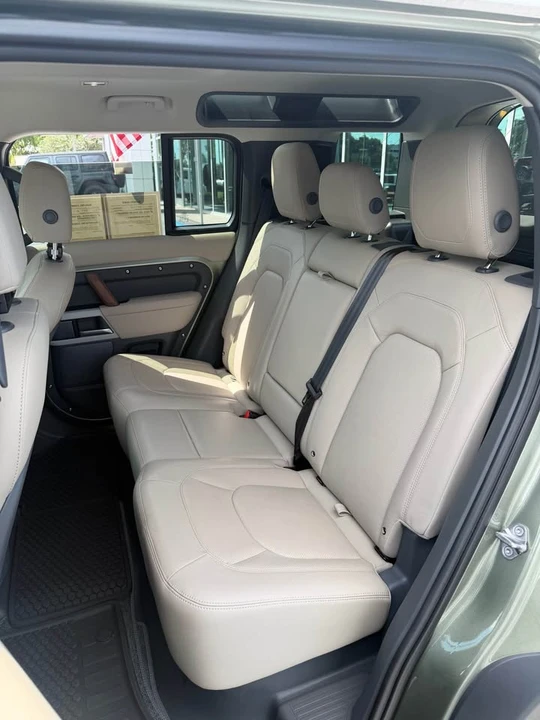 2024 Land Rover Defender L663 - Image 12 of 13