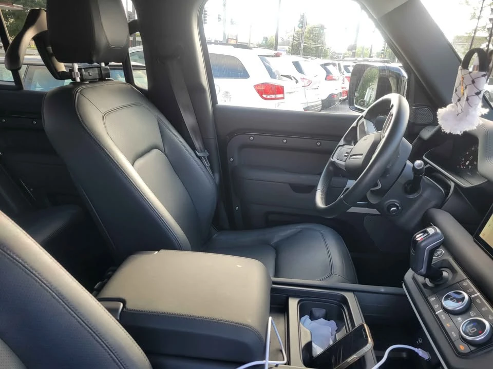 2024 Land Rover Defender L663 - Image 10 of 19