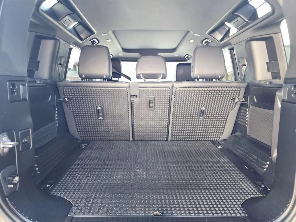 2024 Land Rover Defender L663 - Image 10 of 20