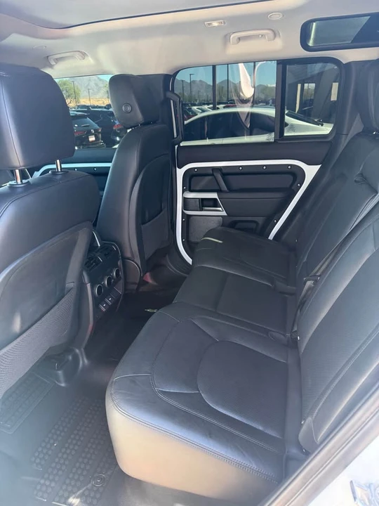 2024 Land Rover Defender L663 - Image 9 of 11
