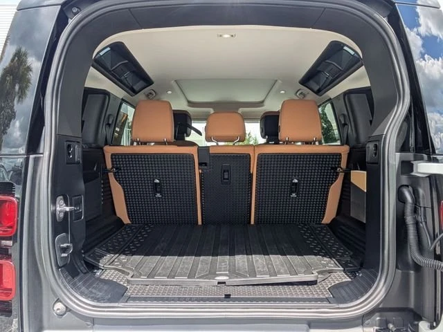 2024 Land Rover Defender L663 - Image 18 of 18
