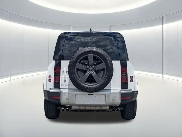 2024 Land Rover Defender L663 - Image 5 of 18