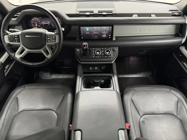2024 Land Rover - Image 2 of 31