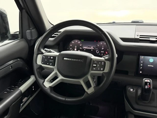 2024 Land Rover - Image 28 of 31