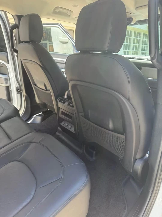 2024 Land Rover Defender L663 - Image 6 of 8