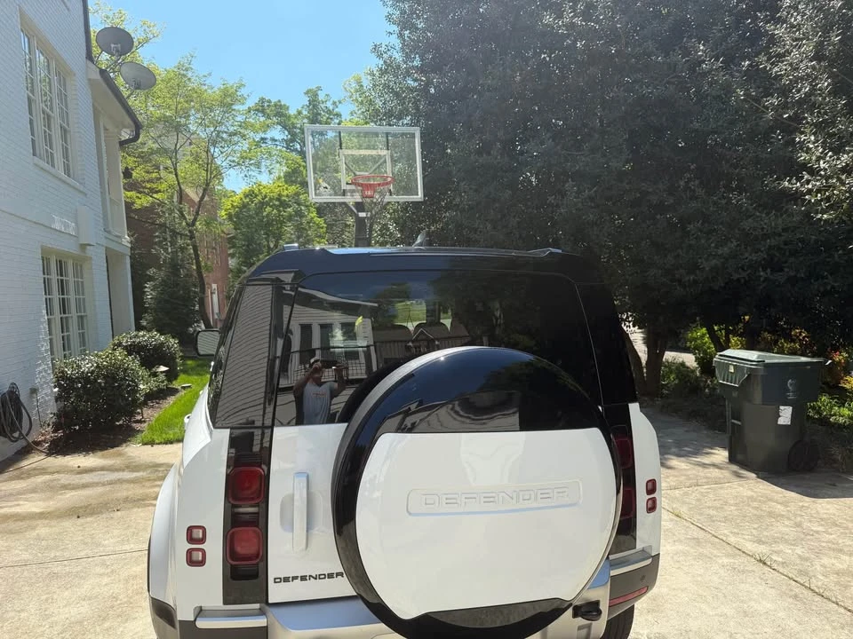 2024 Land Rover Defender L663 - Image 2 of 8