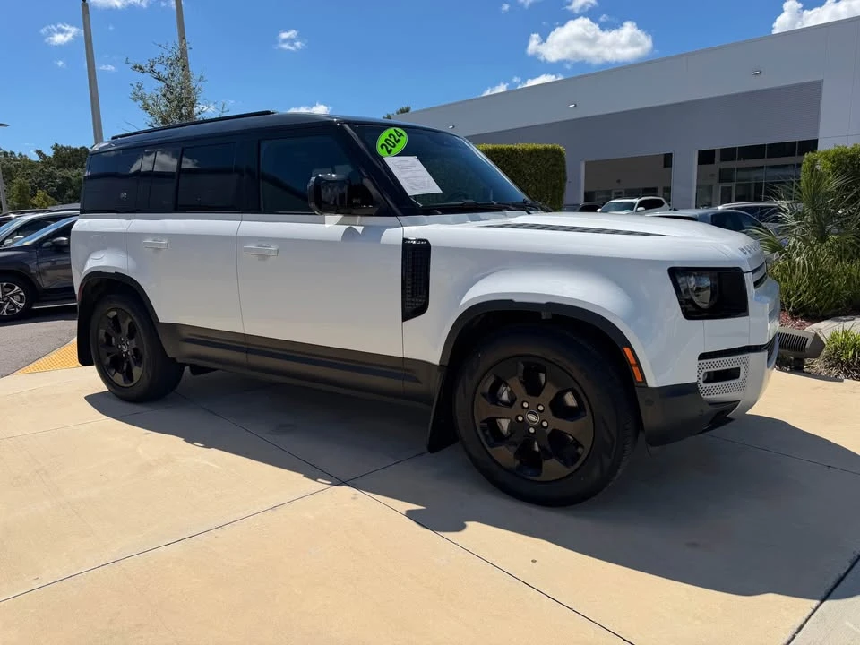 2024 Land Rover Defender L663 - Image 3 of 5