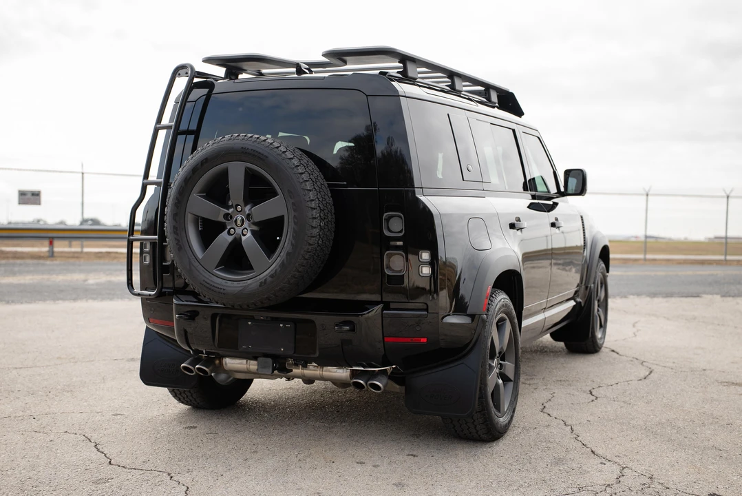 2024 Land Rover Defender L663 - Image 11 of 21