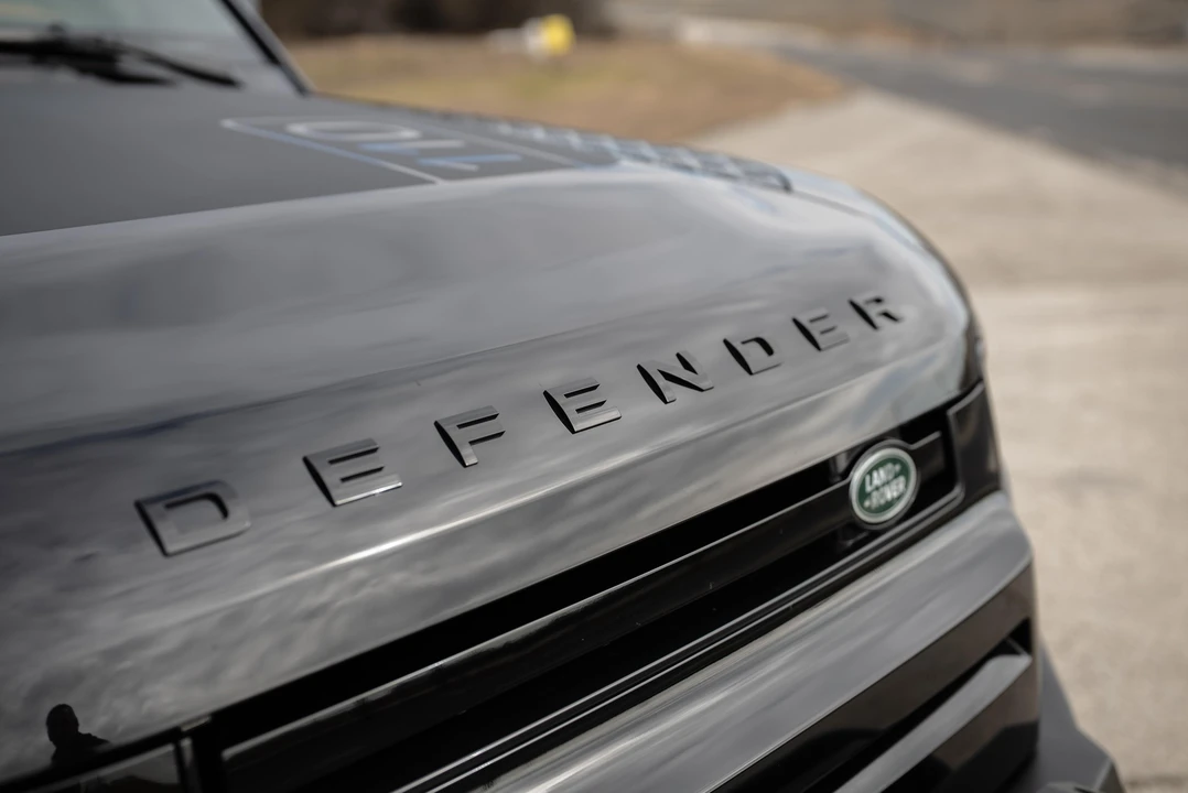 2024 Land Rover Defender L663 - Image 19 of 21