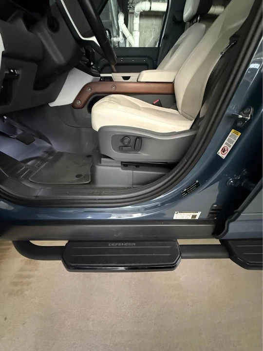 2024 Land Rover Defender V8 - Image 18 of 20