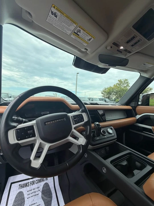 2024 Land Rover Defender V8 - Image 5 of 13