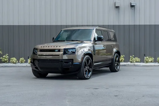 2024 Land Rover Defender 110 X-Dynamic SE