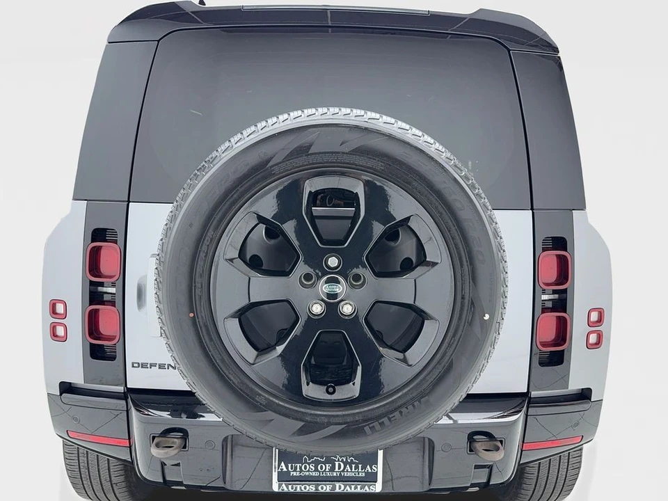 2024 Land Rover Defender L663 - Image 11 of 21