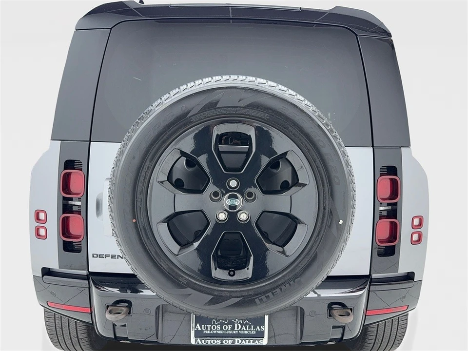 2024 Land Rover Defender L663 - Image 11 of 12