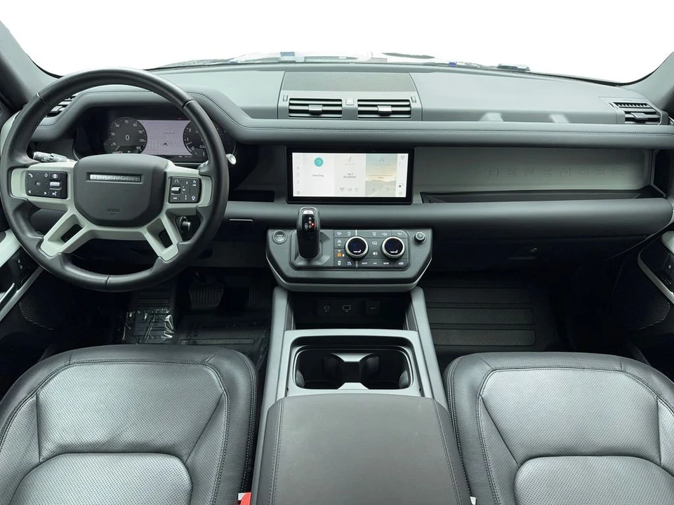2024 Land Rover Defender L663 - Image 16 of 21