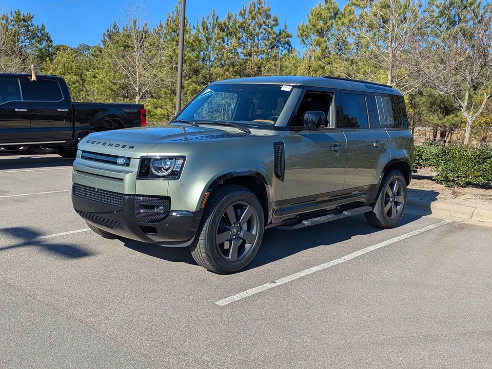 2024 Land Rover Defender L663 - Image 8 of 21