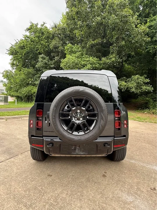 2024 Land Rover Defender L663 - Image 5 of 15