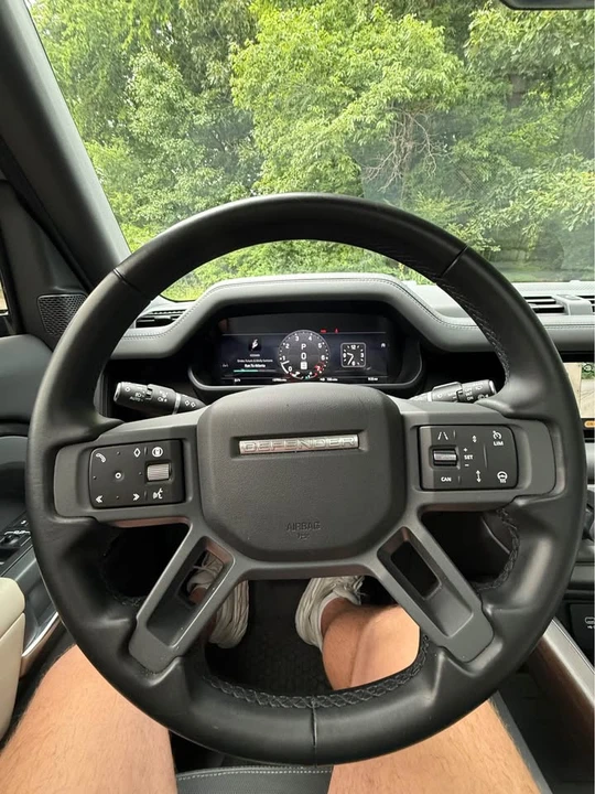 2024 Land Rover Defender L663 - Image 13 of 15