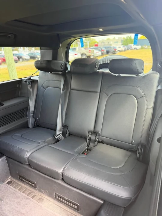 2024 Land Rover Defender L663 - Image 12 of 16