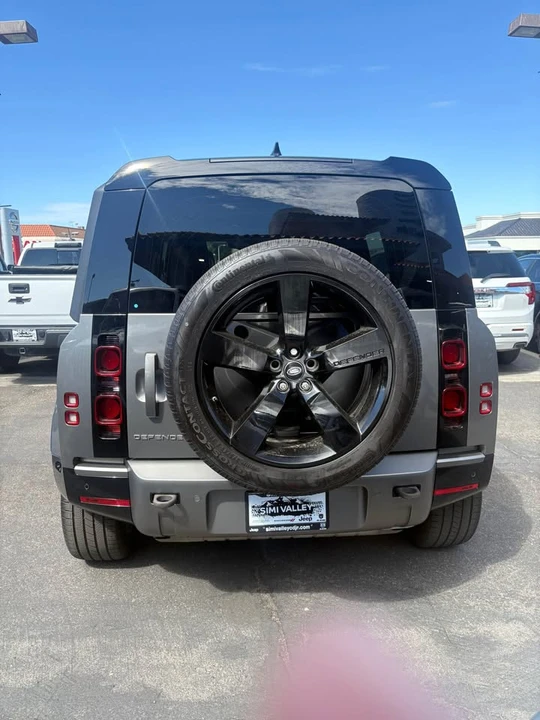 2024 Land Rover Defender L663 - Image 6 of 18