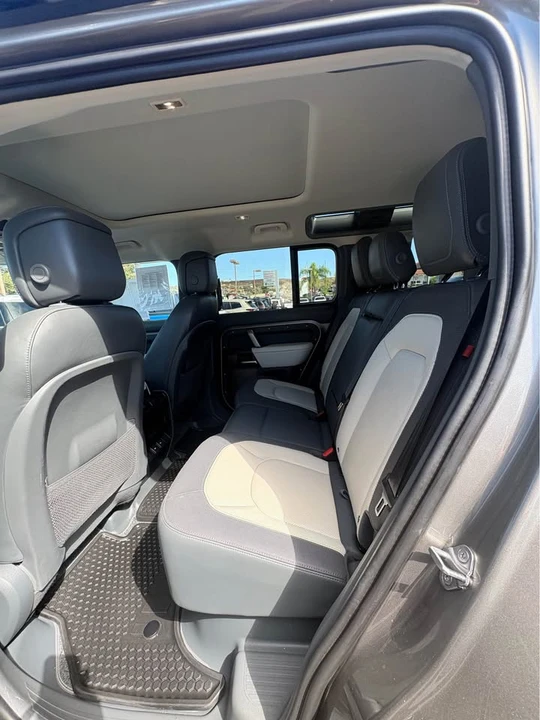 2024 Land Rover Defender L663 - Image 12 of 18