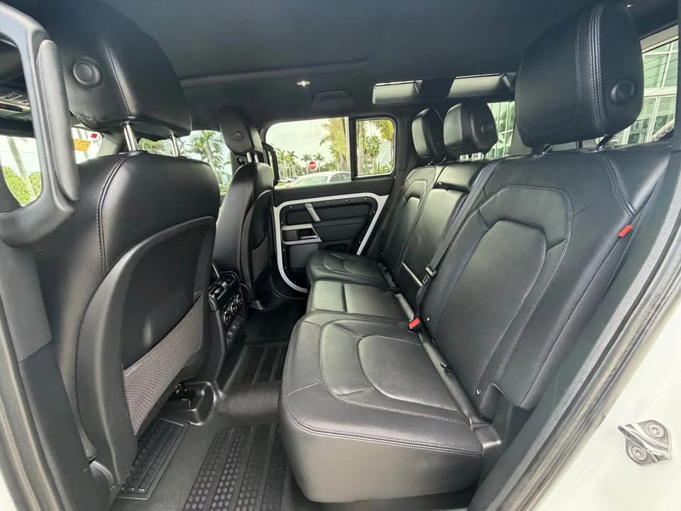 2024 Land Rover Defender L663 - Image 9 of 11