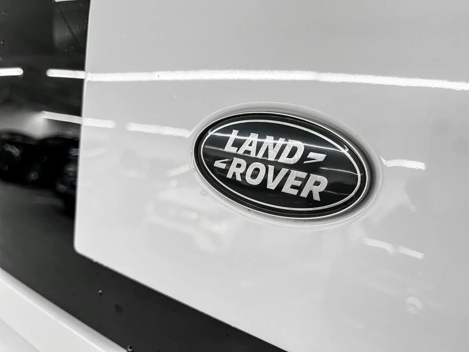 2024 Land Rover Defender L663 - Image 12 of 20