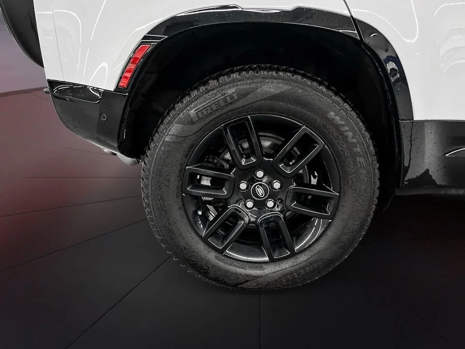 2024 Land Rover Defender L663 - Image 13 of 20
