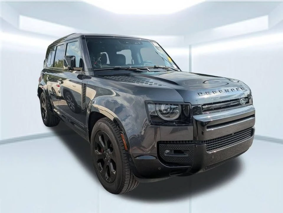 2024 Land Rover Defender L663 - Image 2 of 4